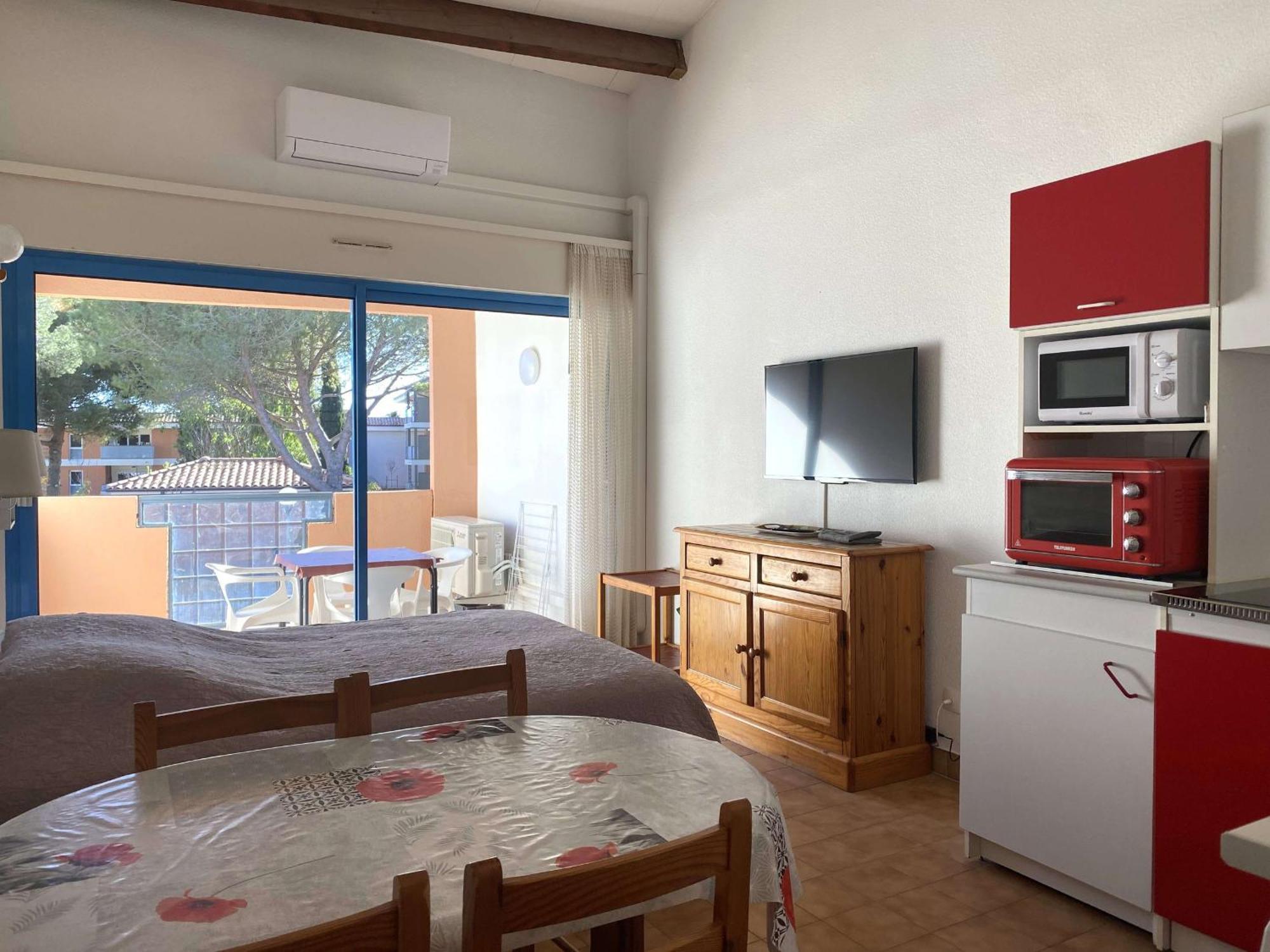 Studio Balaruc-les-Bains, 1 pièce, 2 personnes - FR-1-553-89 Extérieur photo